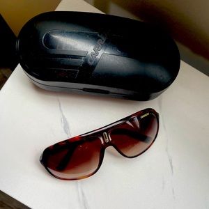 Pre-loved Carrera Sunnies!